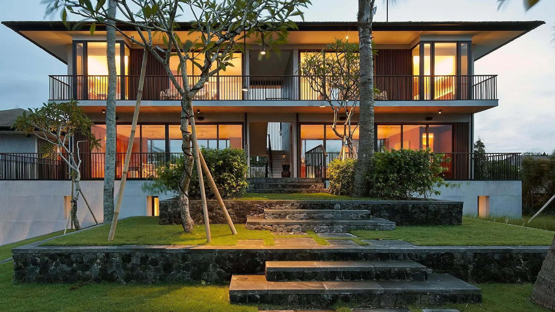 Arnalaya Beach House Canggu  Villa